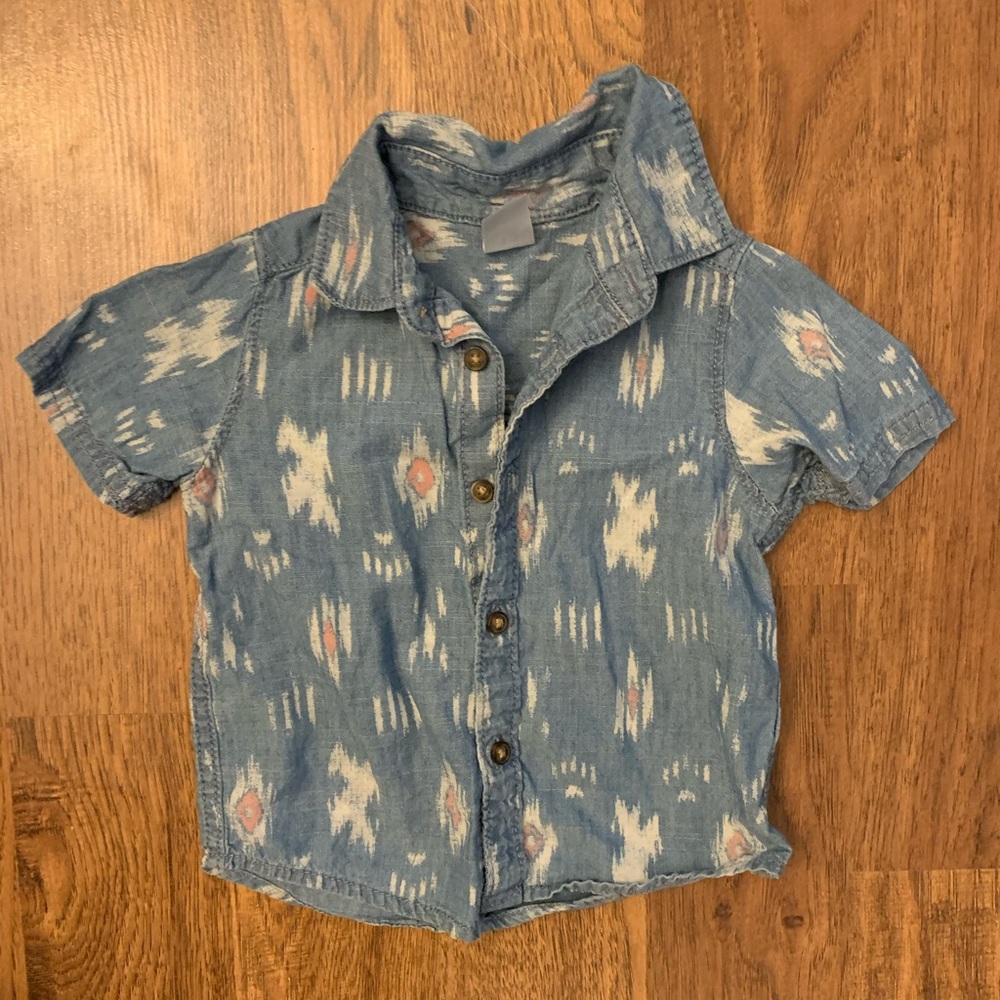 Buttoned top
